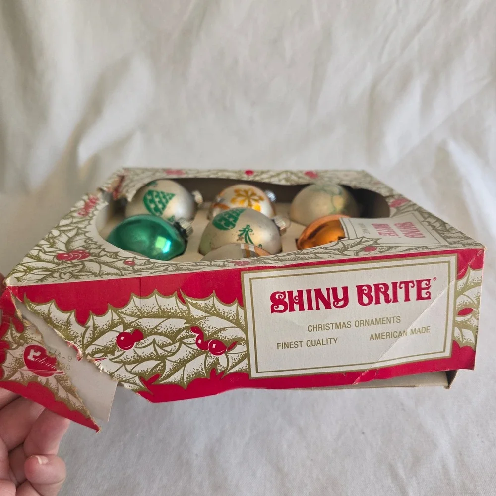 VTG Shiny Brite Glass Christmas Ornaments Set 9 Stenciled Orange & Green in Box